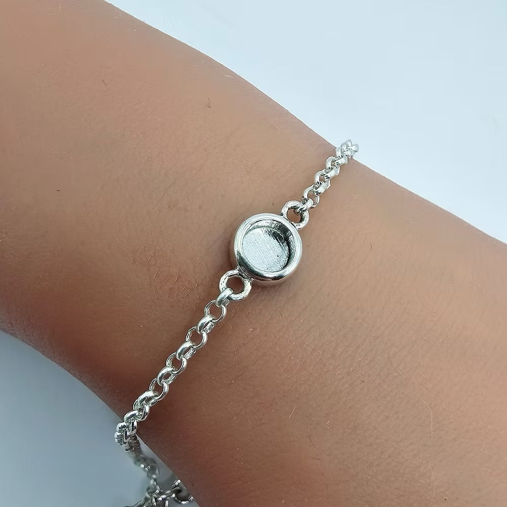 Round Charm Adjustable Bracelet
