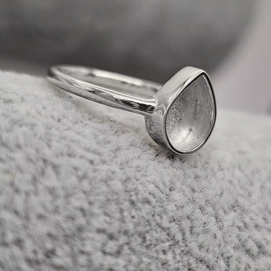 Sterling Silver Teardrop Ring