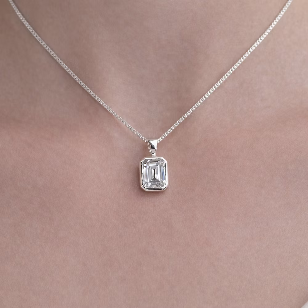 Cubic Zirconia Secretly Set Pendant - Emerald